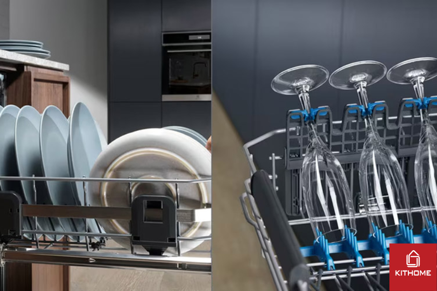 Sắp xếp bát đĩa, dao kéo đúng cách trong các khay rửa