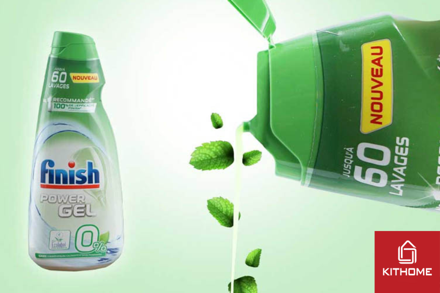 Gel rửa bát giúp hạn chế tình trạng bọt tràn ra ngoài trong quá trình rửa 