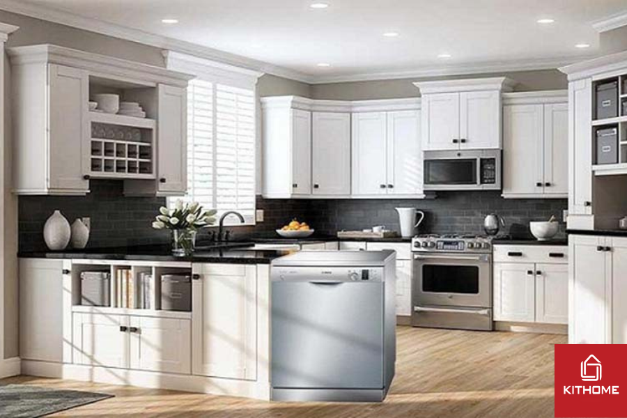 Không đặt máy rửa bát sát bếp nấu