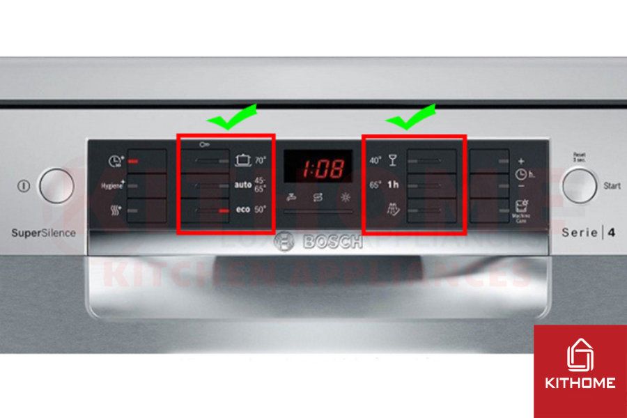 Bảng điều khiển của máy rửa bát Bosch SMS46NI05E