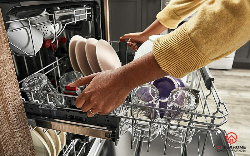 ai-phat-minh-ra-may-rua-bat-copy-tac-dong-1 tác động