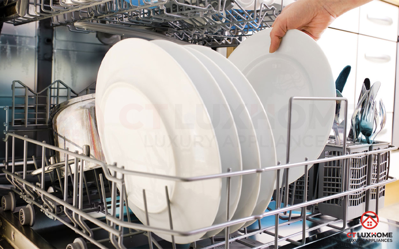 sắp xếp bát đĩa đúng cách