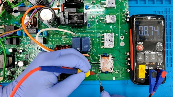 Lỗi EA: Lỗi liên quan đến cảm biến nhiệt độ phòng Lỗi EA: Lỗi liên quan đến cảm biến nhiệt độ phòng