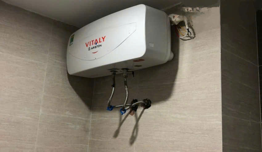 Bình Nóng Lạnh Ariston 20 Lít Vitaly 20SL Bình Nóng Lạnh Ariston 20 Lít Vitaly 20SL