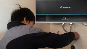 Các mẹo bảo dưỡng và vệ sinh bình nóng lạnh Ariston giá rẻ Slim3 20 Top Wifi