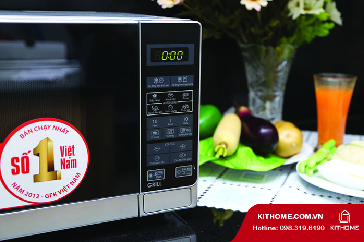 Bảng điều khiển điện tử có tiếng Việt