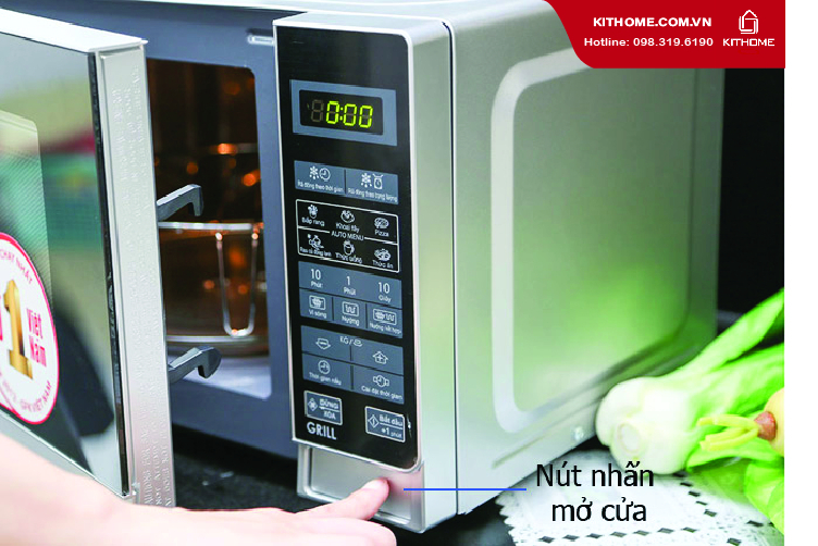 Nút nhấn mở của lò dễ dàng