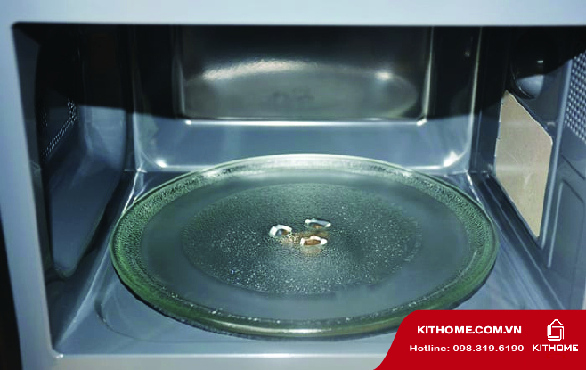 Đĩa quay được làm từ chất liệu thủy tinh dễ dàng vệ sinh Đĩa quay được làm từ chất liệu thủy tinh dễ dàng vệ sinh