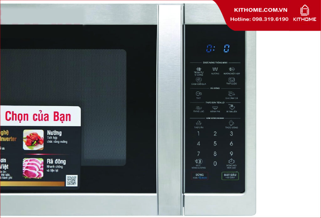 Bảng điều khiển của lò vi sóng Sharp dễ sử dụng