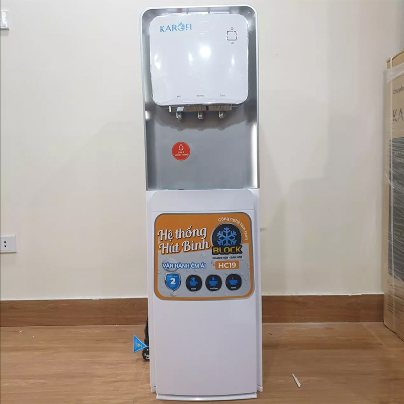 Cây Nước Nóng Lạnh Karofi 3 Vòi HC19 – Giải Pháp Tiện Ích Đa Năng Cho Gia Đình Và Văn Phòng