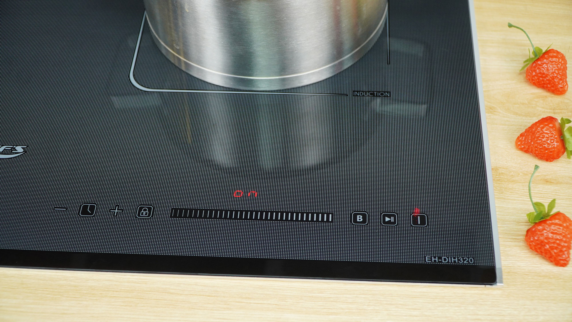 bep-tu-doi-chefs-eh-dih320-3 Bếp từ Chefs EH-DIH320