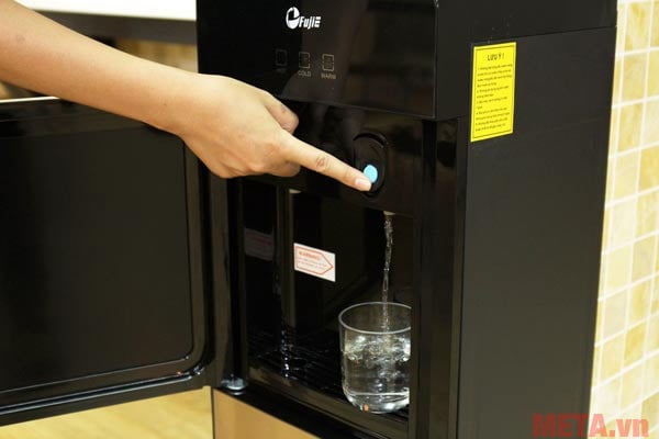 Cây nước nóng lạnh cao cấp 2 vòi FujiE WD1700C