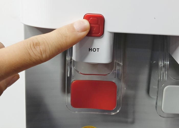 Cây nước nóng lạnh Kangaroo KG59A3 có khóa an toàn vòi nóng