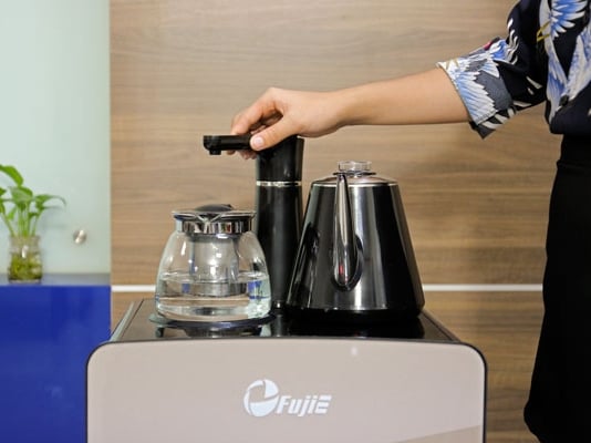 Cây nước nóng lạnh kết hợp bàn pha trà, cafe FujiE WD1170C