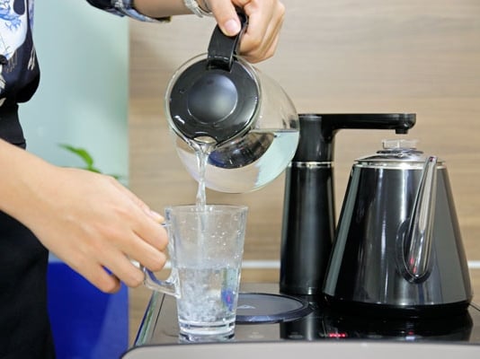 Cây nước nóng lạnh kết hợp bàn pha trà, cafe FujiE WD1170C