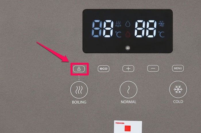 Cây nước nóng lạnh RWF-W1830UVBV(T) có tính năng khóa vòi nước nóng tiện lợi