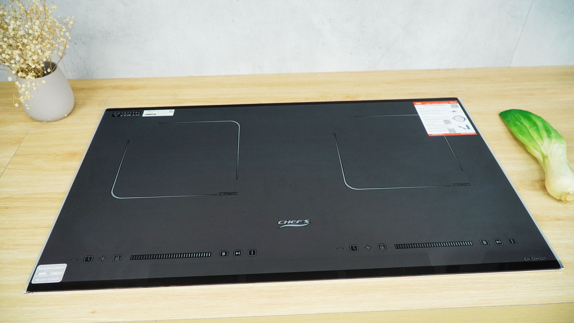 hinh-anh-thuc-te-bep-tu-doi-chefs-eh-dih320-1 Bếp từ Chefs EH-DIH320