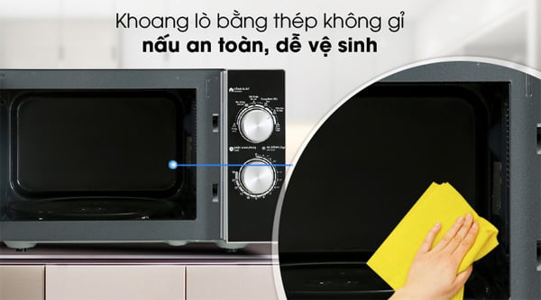 R31A2VN S có khoang lò rộng, dễ vệ sinh