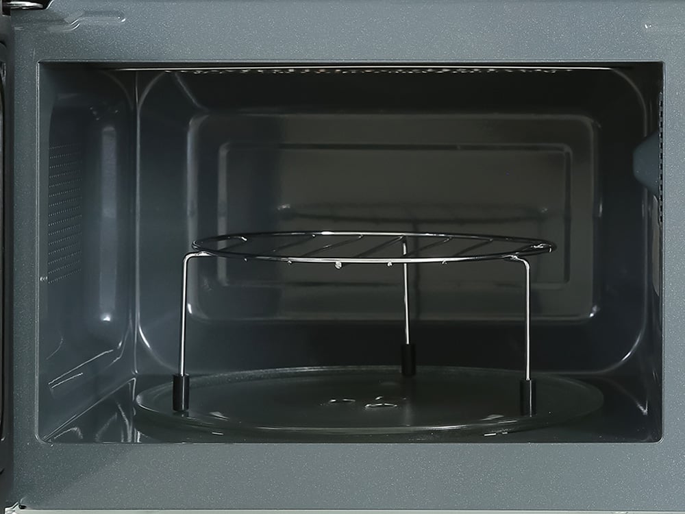 Lò vi sóng R G225VN BK đi kèm 1 giá nướng, 1 đĩa xoay