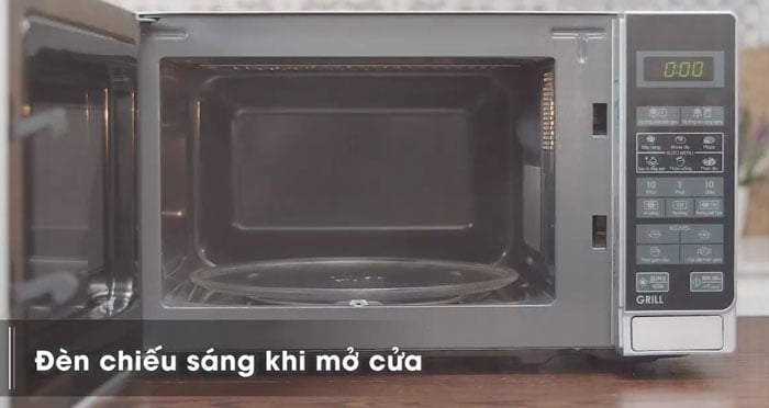 khoang lò vi sóng có nướng 25L Sharp R G572VN S có đèn chiếu sáng khoang lò vi sóng có nướng 25L Sharp R G572VN S có đèn chiếu sáng