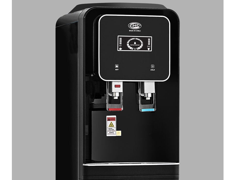 CNC 816POU có khay hứng nước thừa CNC 816POU