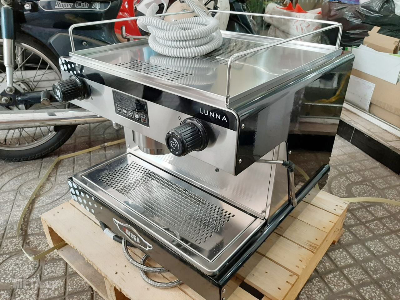 Máy pha cà phê chuyên nghiệp Máy pha cà phê chuyên nghiệp