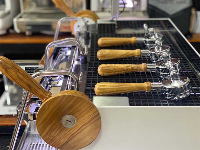 may-pha-ca-phe-xlvi-steamhammer-cattiva-2-group-9 Máy pha cà phê XLVI SteamHammer Cattiva 2 Group