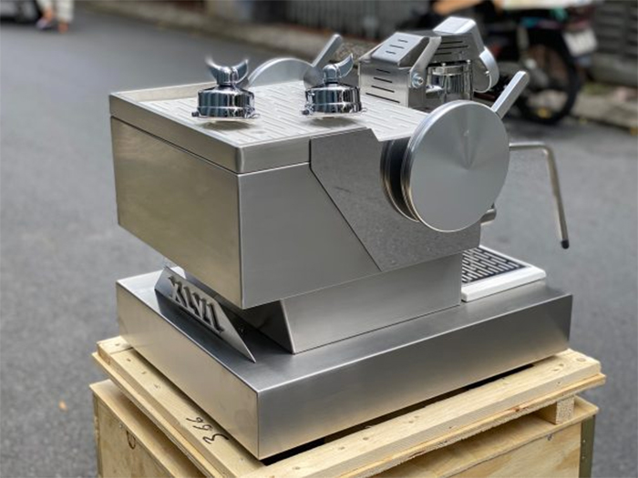 Máy pha cà phê XLVI STH9 1 Group