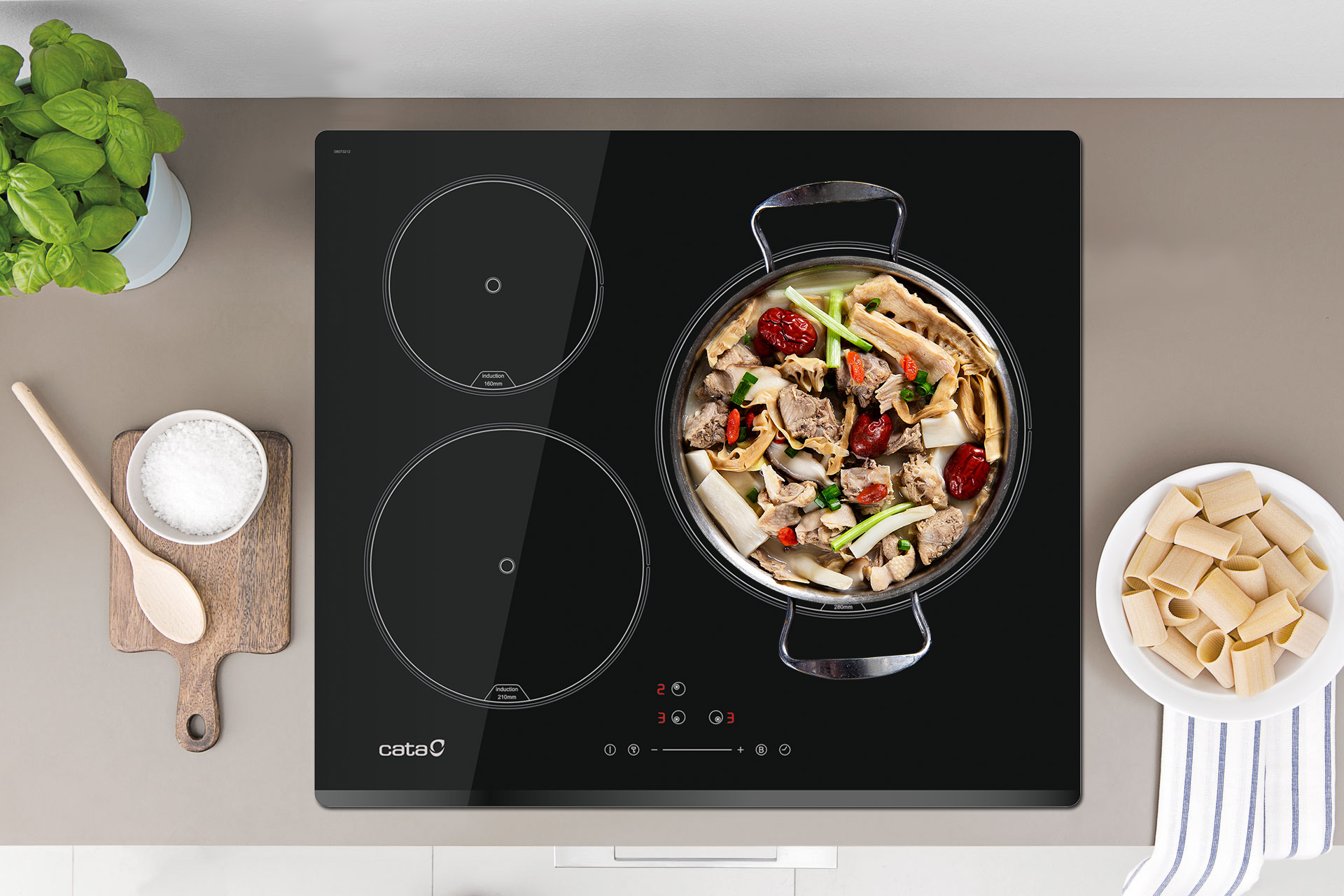 phoi-canh-bep-tu-cata-is-603-b-bk Bếp từ Cata ISB 603 BK