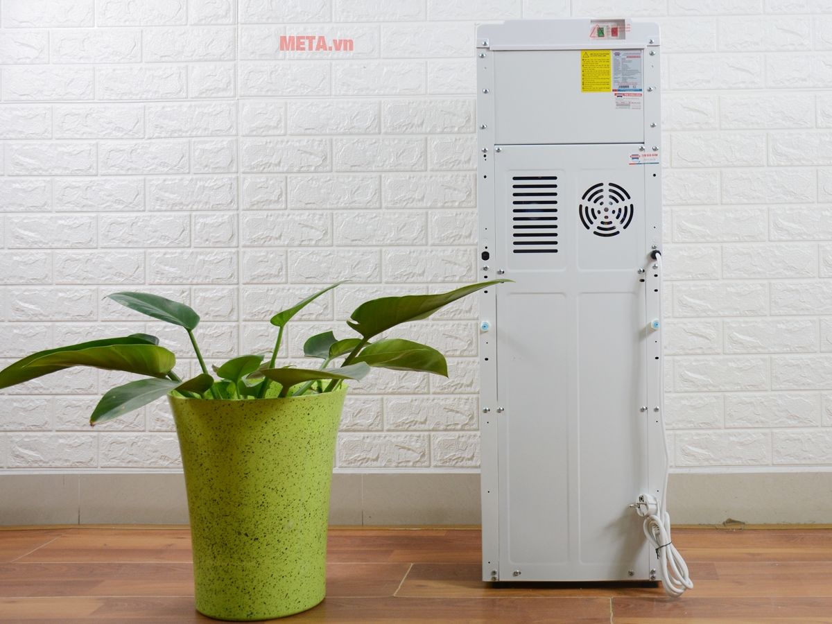 Cây nước nóng lạnh Sunhouse SHD9602