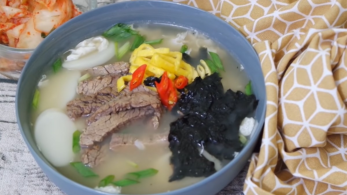 1-1200x676-14-1 Canh bánh gạo tteokbokki (tteokguk)