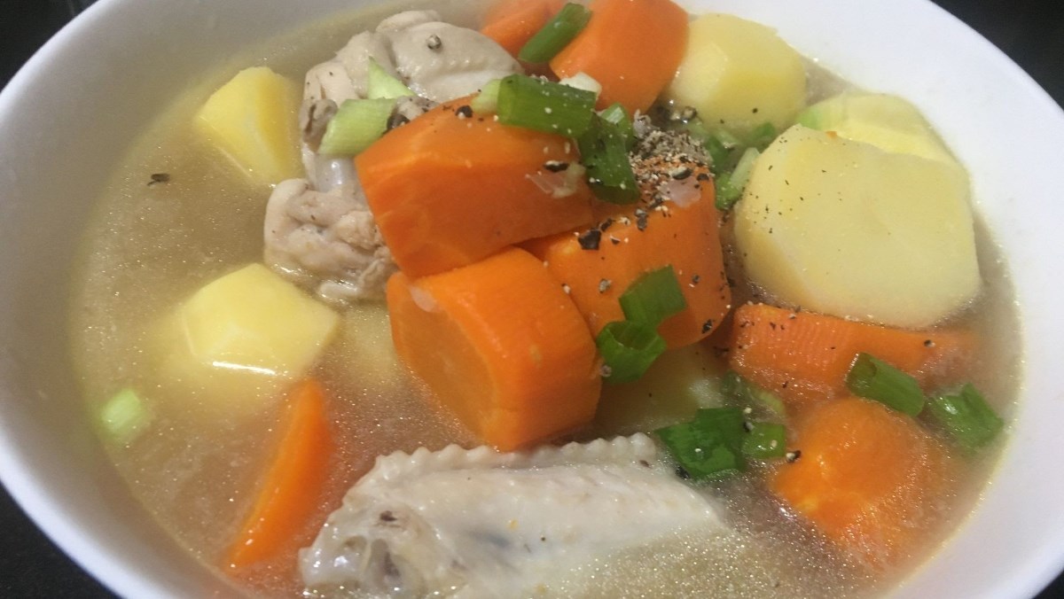 Cách làm gà hầm khoai tây cà rốt thơm lừng, đầy dinh dưỡng Cách làm gà hầm khoai tây cà rốt thơm lừng, đầy dinh dưỡng