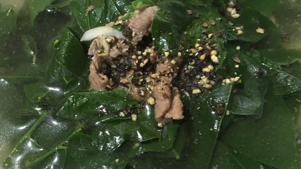 Canh rau ngót thịt bò Canh rau ngót thịt bò