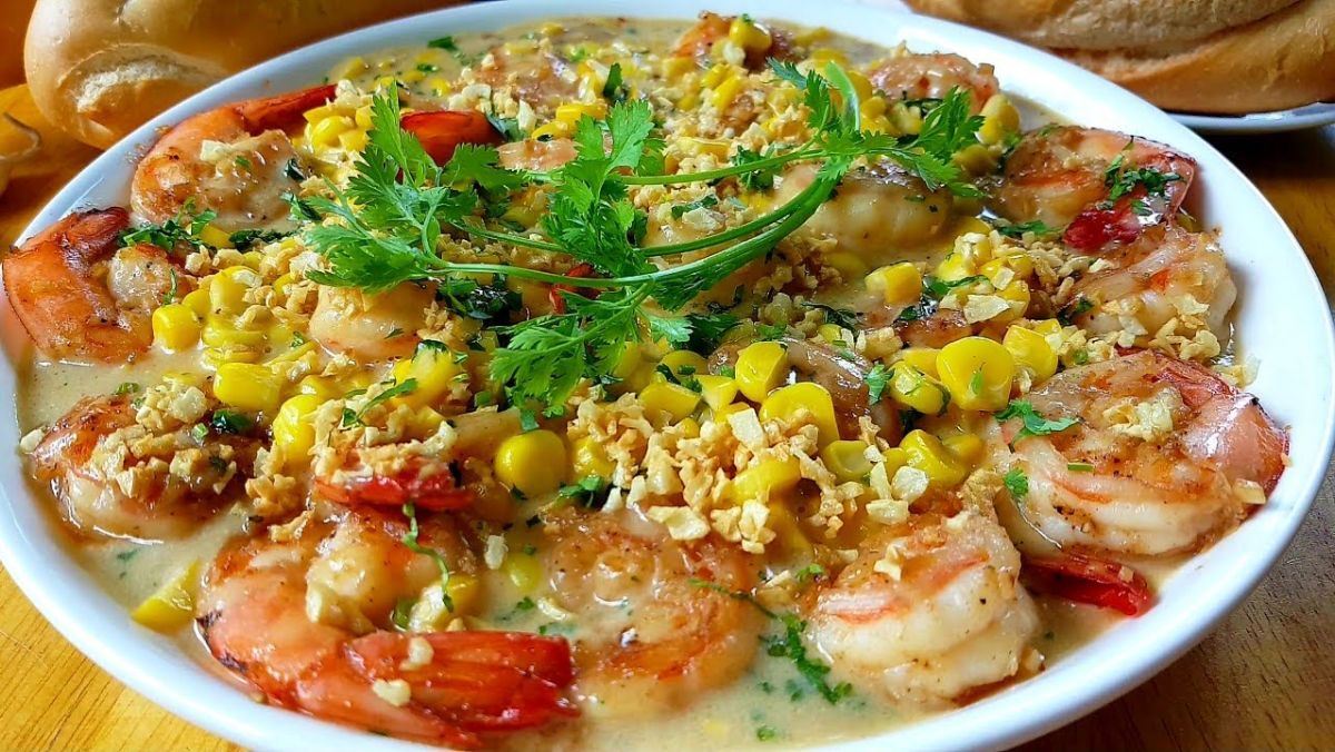 Tôm sốt bơ tỏi chấm bánh mì