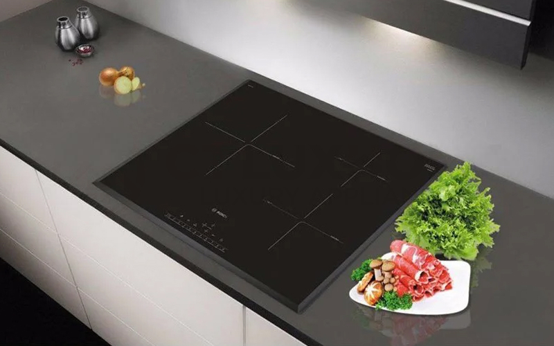  Ai không nên mua bếp từ Bosch 3 vùng nấu Serie 8?