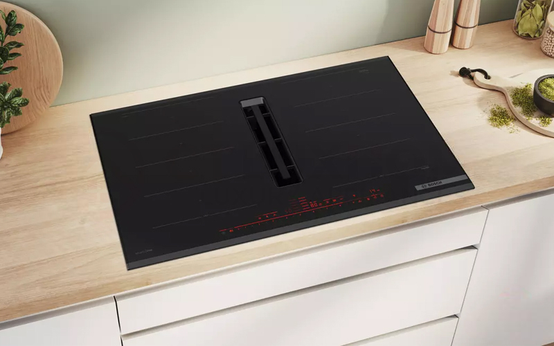 Bếp từ Bosch Serie 8 PXX875D67E đa điểm 4 vùng nấu 