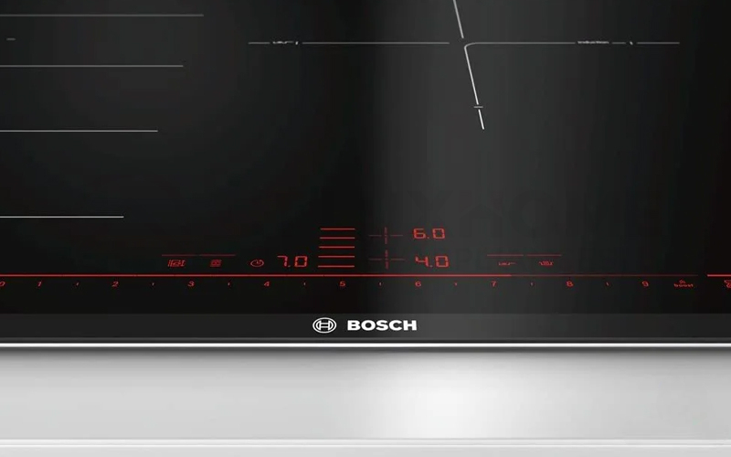 Bếp từ Bosch Serie 8 PXE875DC1E đa điểm, công suất 7400W