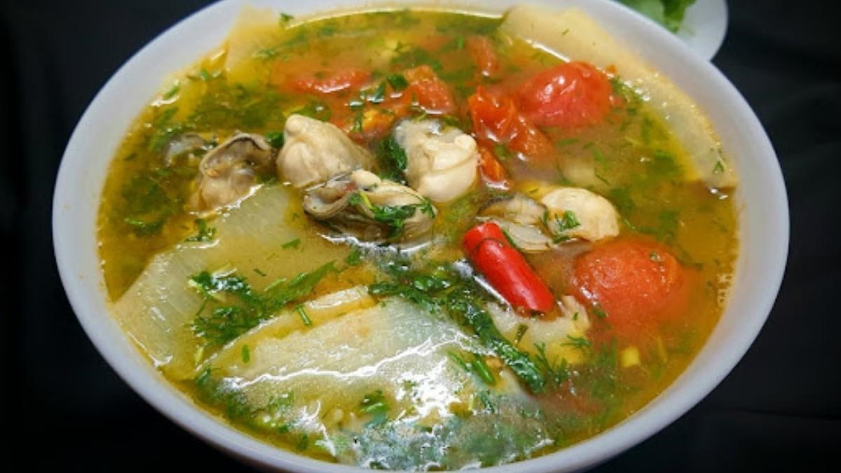 Canh hàu nấu măng chua Canh hàu nấu măng chua