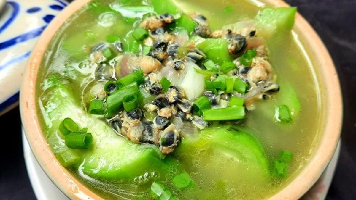 canh hến nấu mướp thơm ngon hấp dẫn