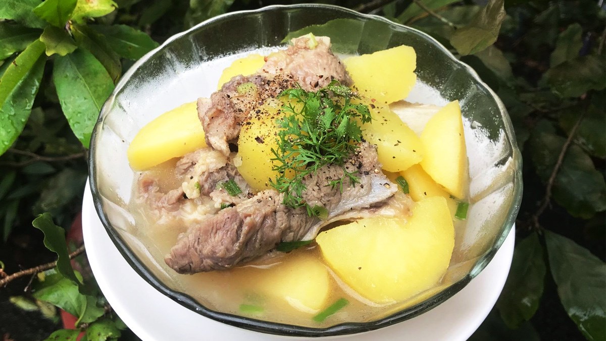 Bật Mí Cách Nấu Canh Xương Khoai Tây Thơm Ngon Ngọt Nước Bổ Dưỡng