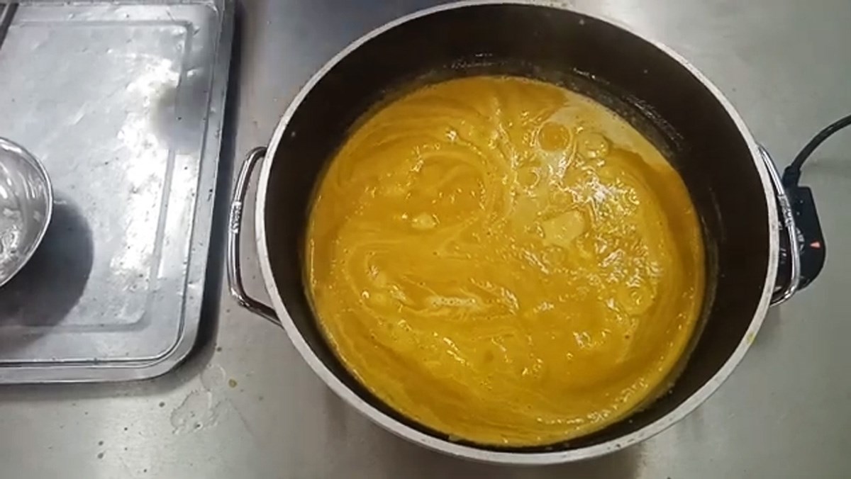 cach-nau-sup-bi-do-thit-ga-thom-ngon-hap-dan-bo-duong-tai-nha-avt-1200x676-1 Súp bí đỏ thịt bò