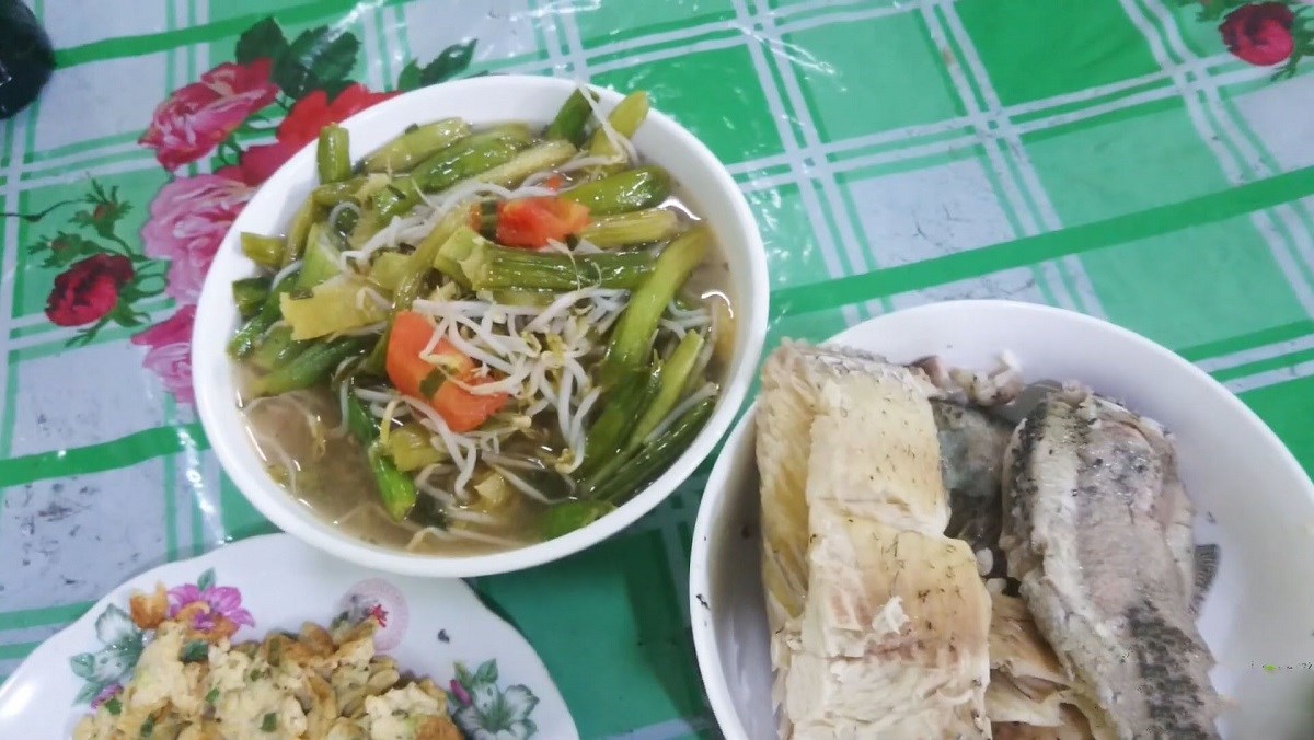 canhchuacataituongbongcuneongonnhat-amthucmenautap37mtl75f09f8cbfvuphongmtlf09f8cbf29-20screenshot-1200x676-1 Cá tai tượng nấu canh chua