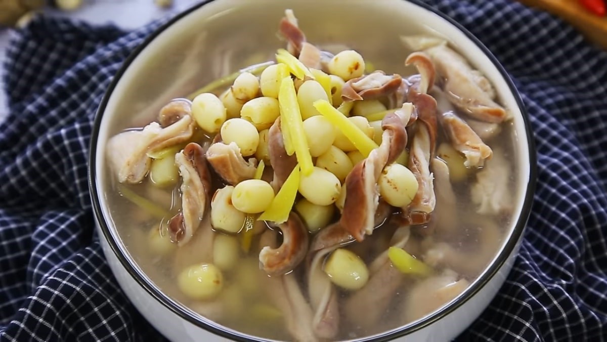 Dạ dày hầm hạt sen Dạ dày hầm hạt sen