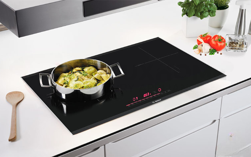 Chọn bếp từ Bosch theo kích thước cho gia đình 2 - 4 người