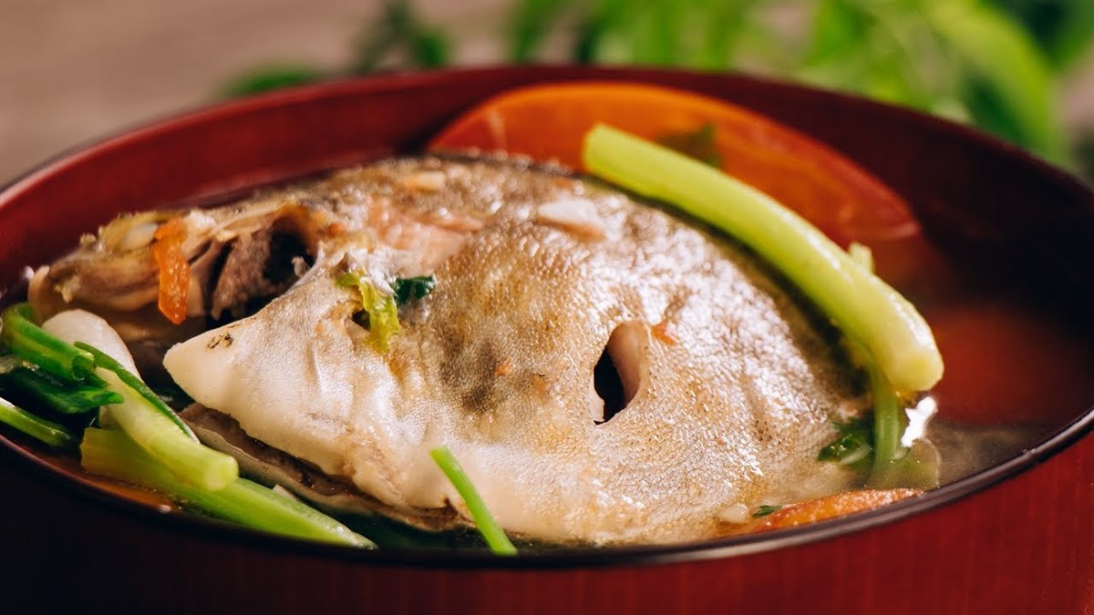 Cách nấu canh cá nâu nấu ngót chua ngọt thanh nhiệt cho bữa cơm