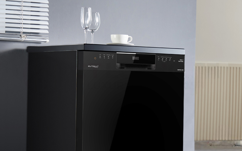 Nhiều công nghệ, tính năng hiện đại