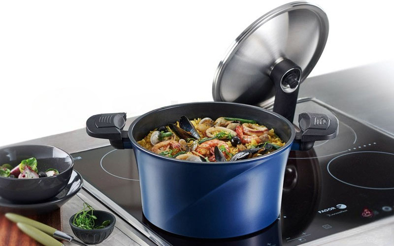 Nồi áp suất có nấu được trên bếp từ không? Nồi áp suất có nấu được trên bếp từ không?