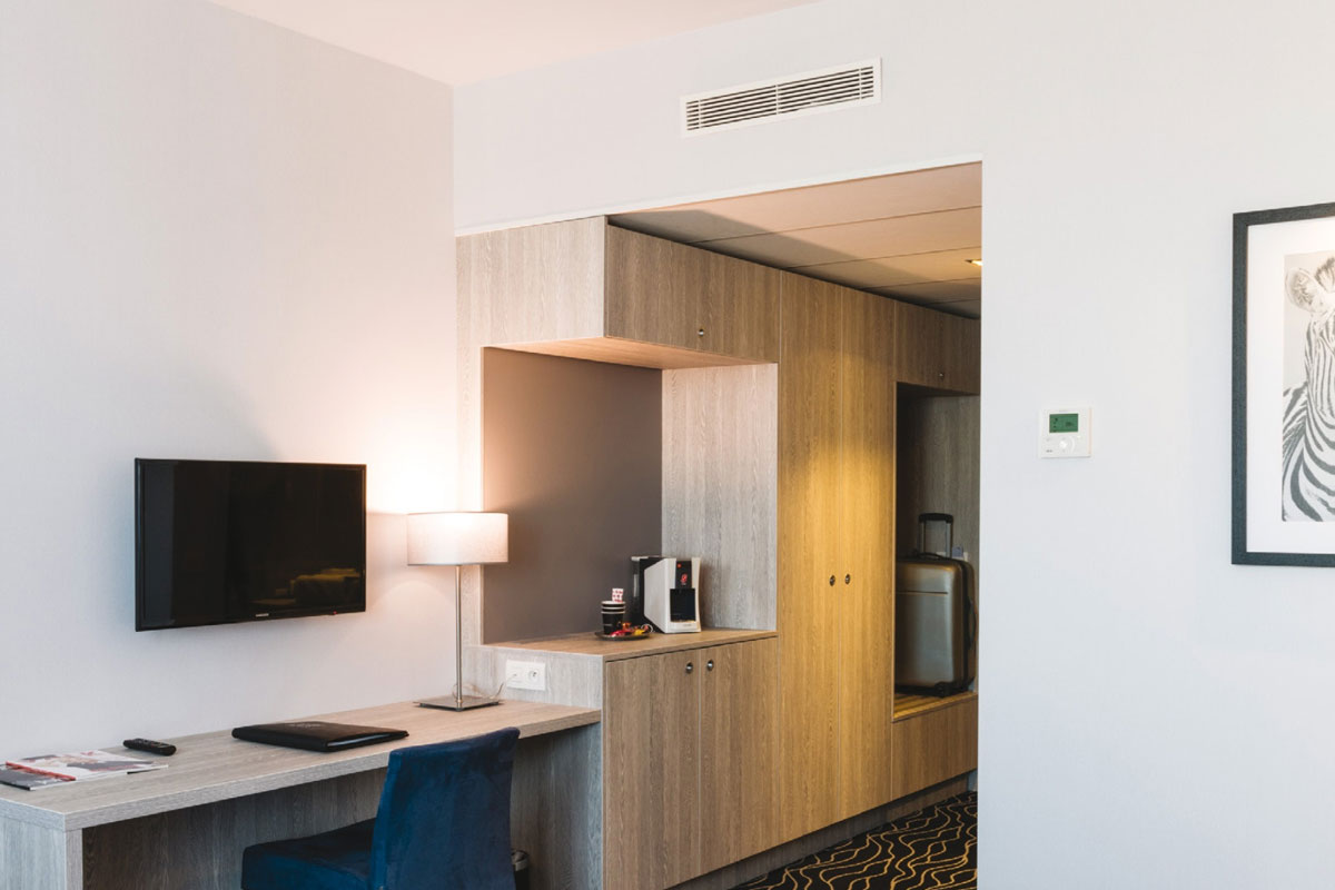 điều hòa nối ống gió Daikin FDLF50DV1/RZFC50EVM