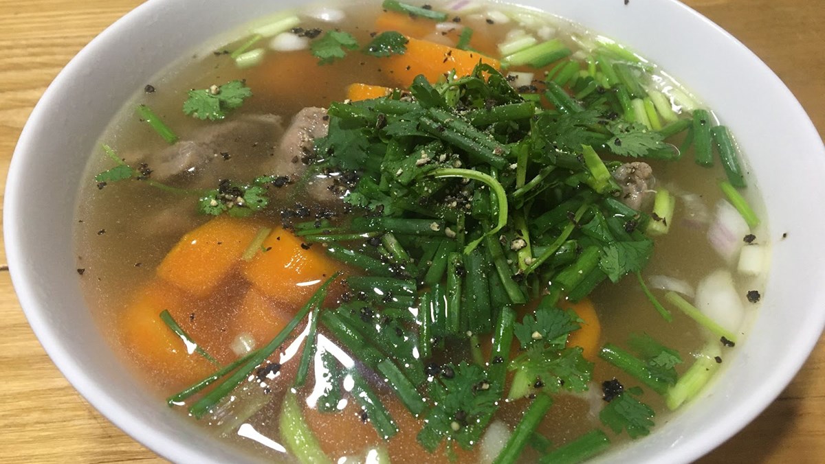 canh cà rốt hầm xương heo ngon ngọt bổ dưỡng canh cà rốt hầm xương heo ngon ngọt bổ dưỡng