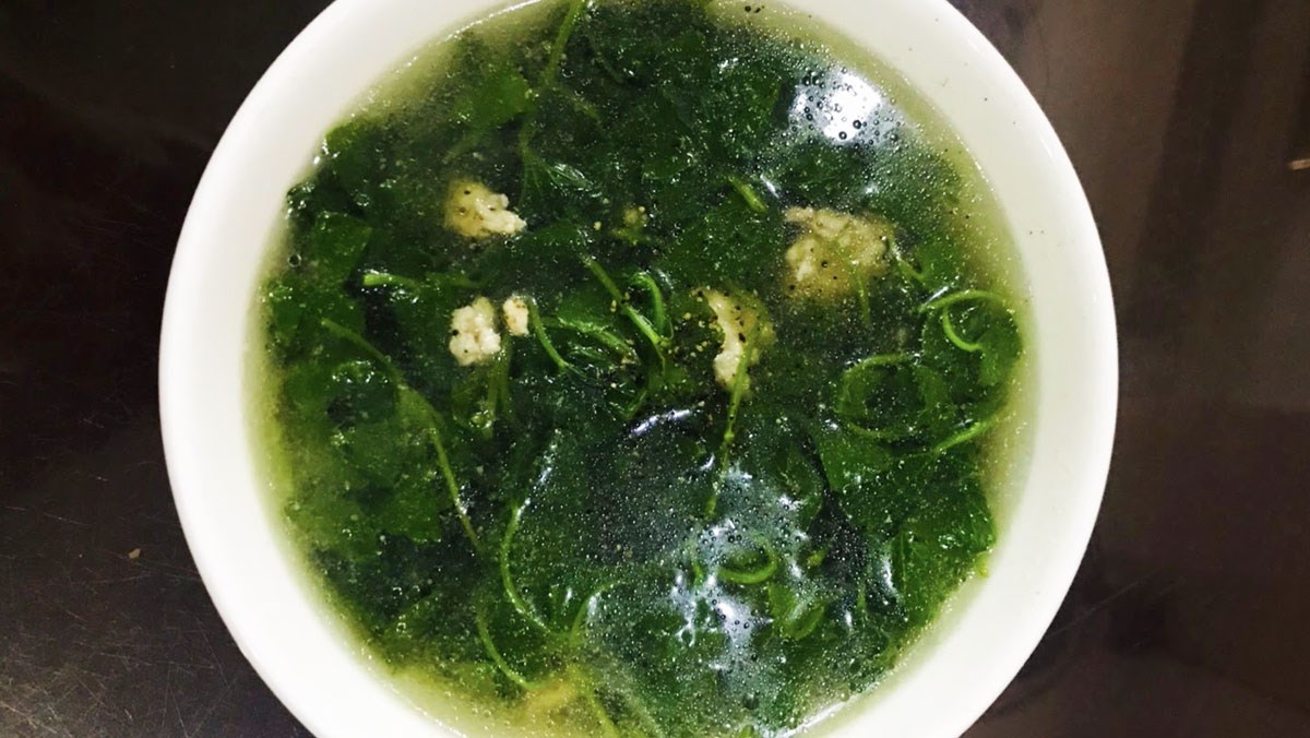 Cách nấu canh rau má thịt bằm thơm ngon ngọt nước thanh mát cho cả nhà